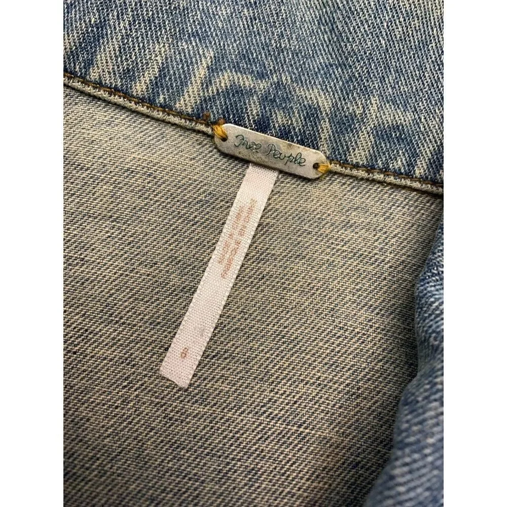 Free People Jacket Womens 6 Denim Trucker Distressed Fitted Cropped Pre-Washed - Picture 8 of 8
